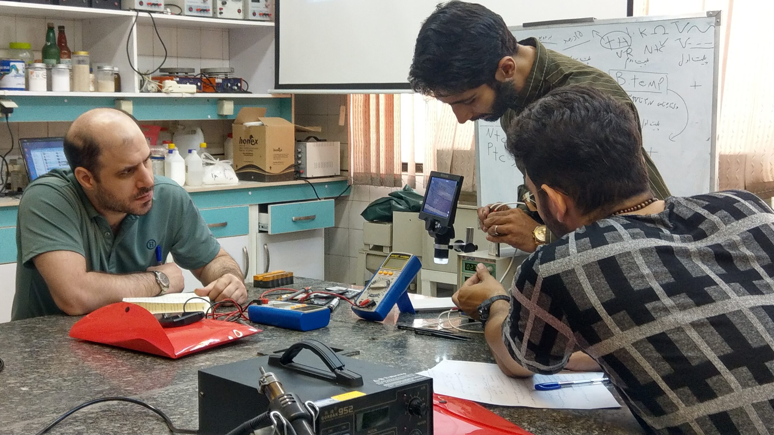 آموزش تعمیرات موبایل